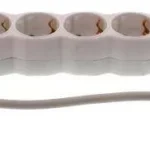 Prelungitor 6 prize 3m cu intrerupator 3xG1.5mmp Well