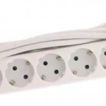 Prelungitor 6 prize 3m cu intrerupator cablu 3xG1.5mmp Well