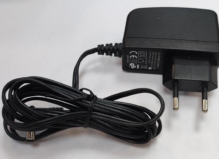 alimentator-100-240v-5v-25a-55x21-mm Alimentator 100-240V - 5V 2.5A 5.5x2.1 mm - imagine 1